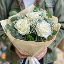 Букет цветов из:  Розы в Белозерный